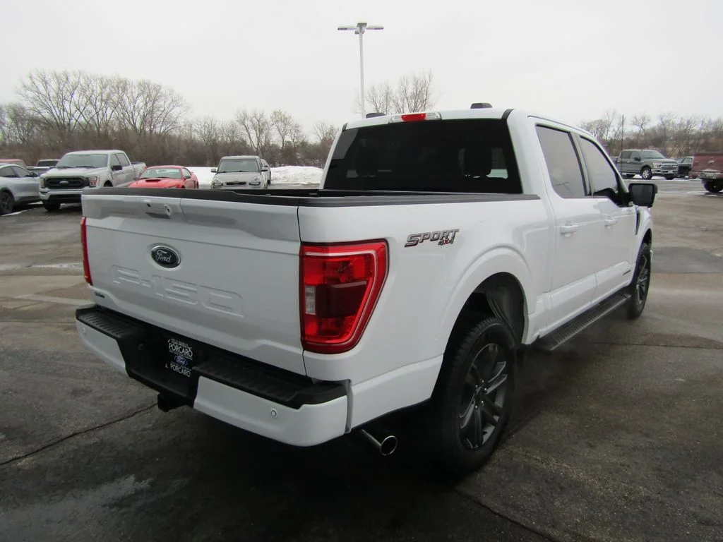 Used 2023 Oxford White Ford XLT image 8