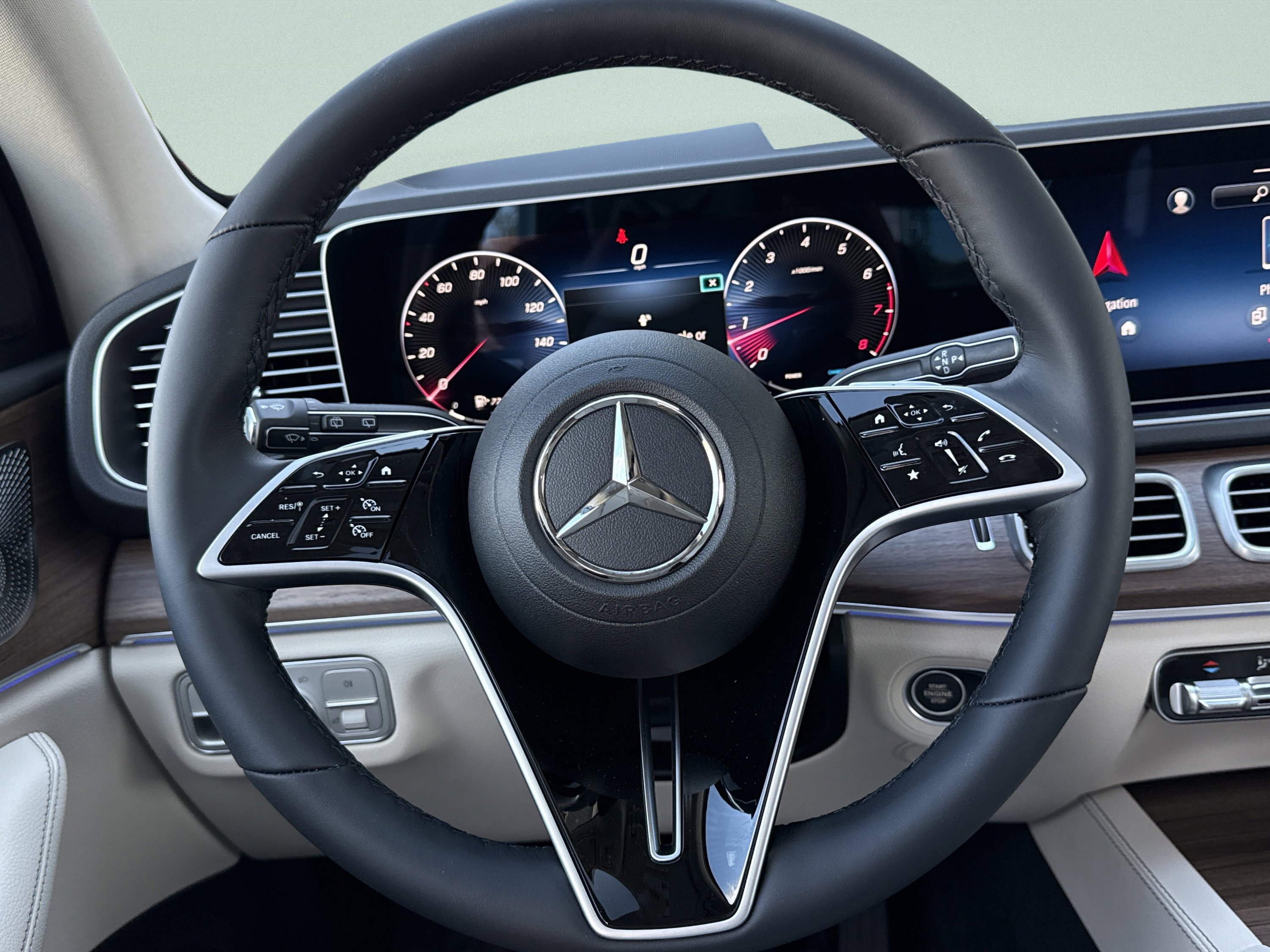 Used 2026 Polar White Mercedes-Benz GLE 350 image 29