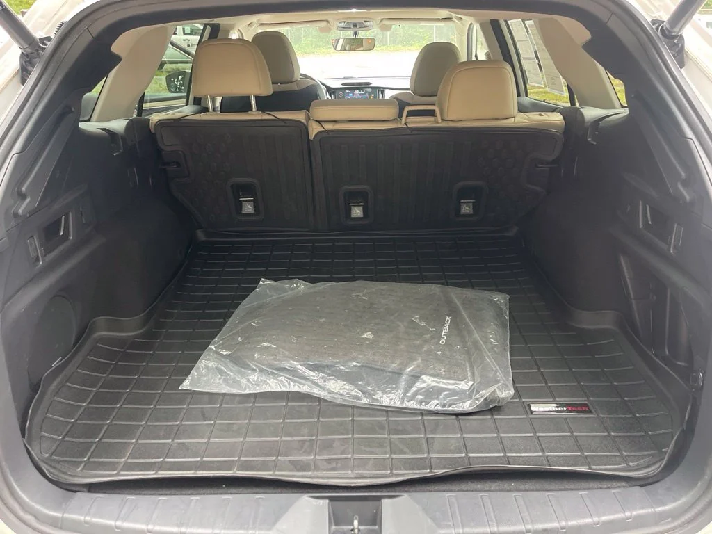 Certified Used 2020 Crystal White Pearl Subaru Limited image 25