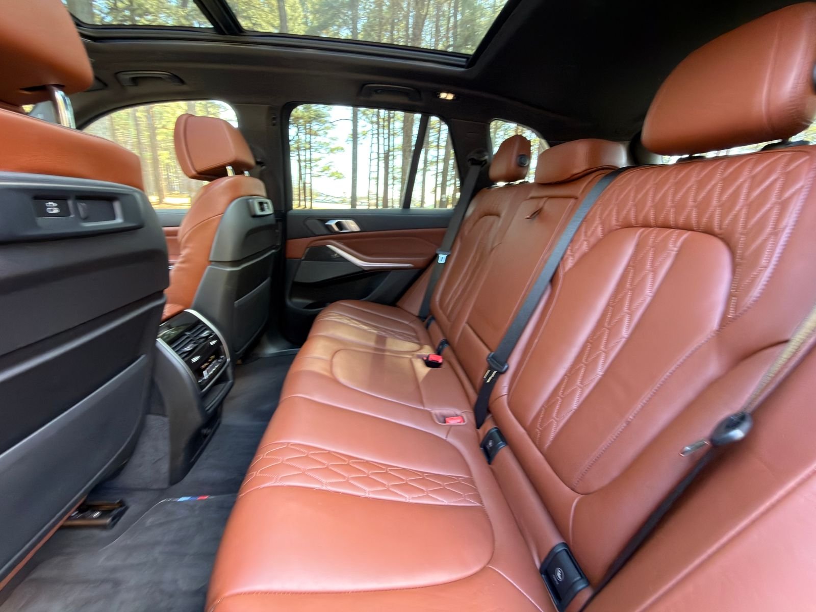 Used 2022 Carbon Black Metallic BMW M50i image 14
