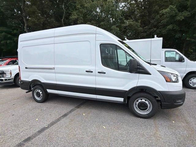 New 2026 Oxford White Ford Cargo Van image 2