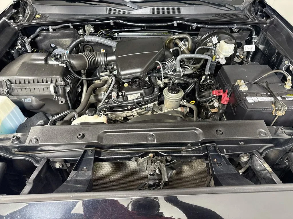 Certified Used 2019 Midnight Black Metallic Toyota SR image 26