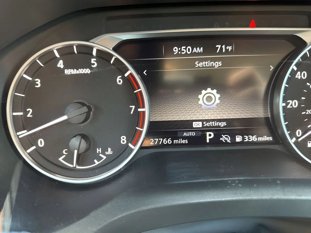 Used 2025 Silver Nissan SV image 22