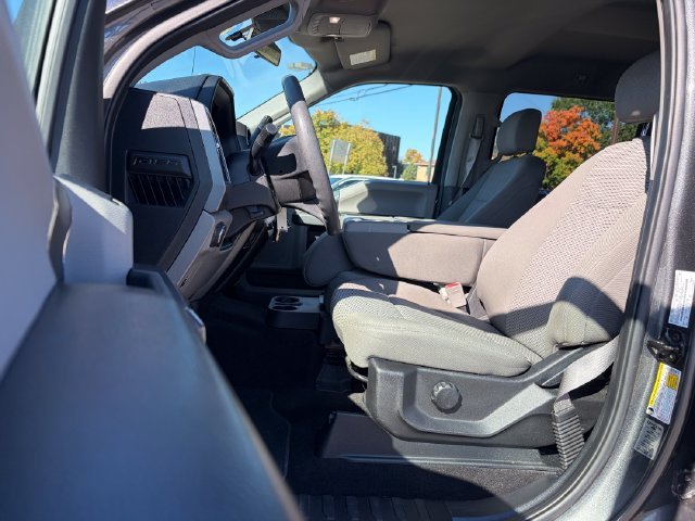 Used 2019 Magnetic Ford XLT image 22