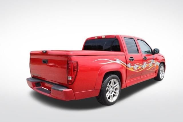 Used 2005 Red Chevrolet LS image 13