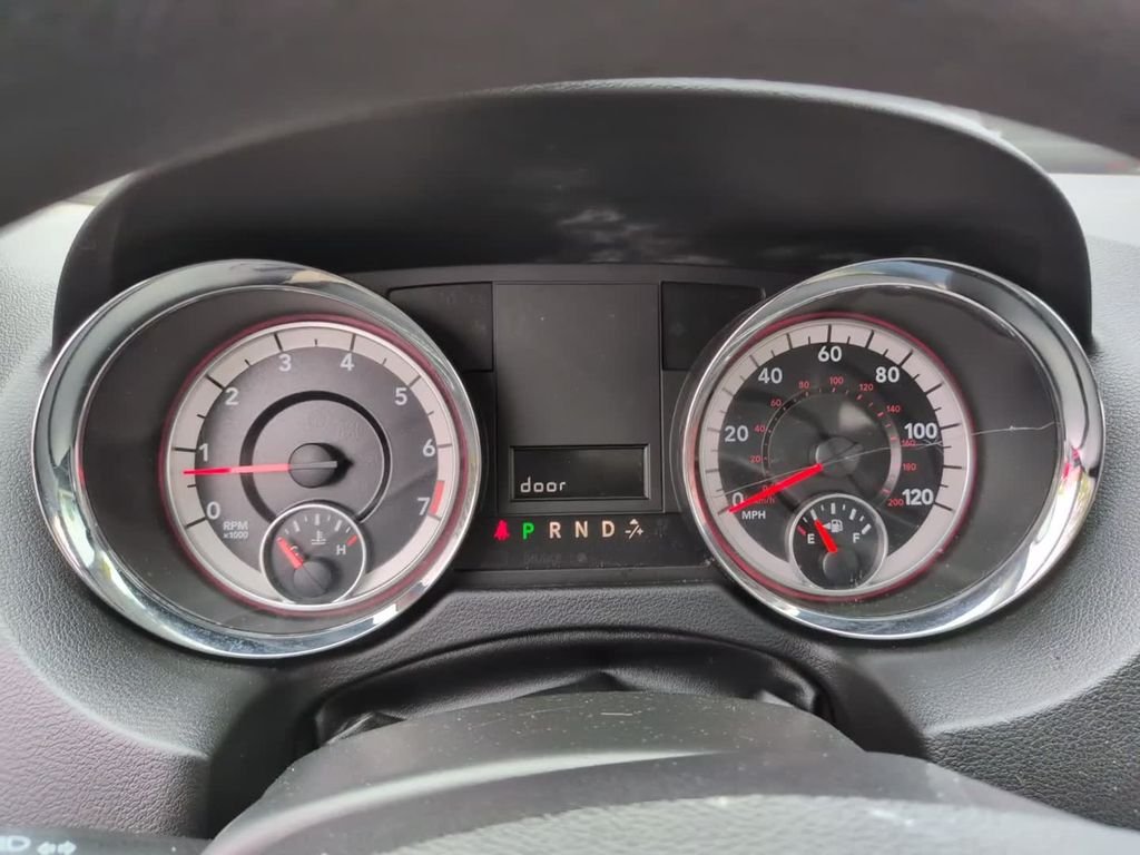 2017 Dodge Grand Caravan SE - Photo 23