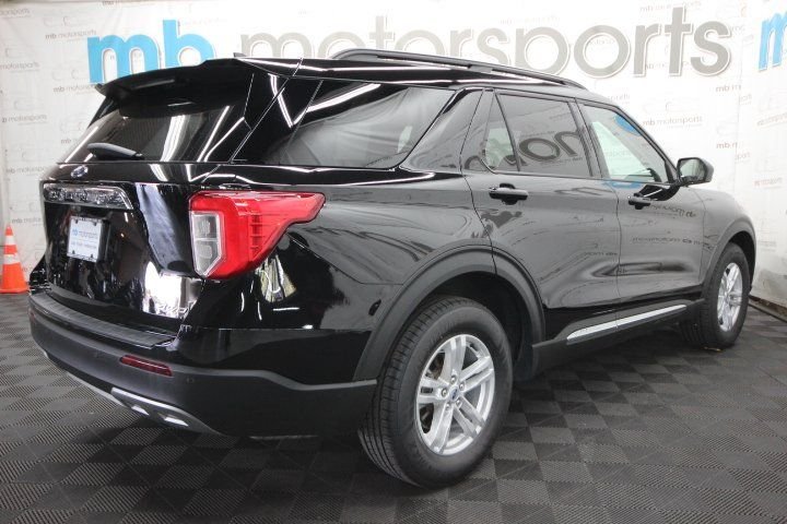 Used 2022 Black Ford XLT image 8