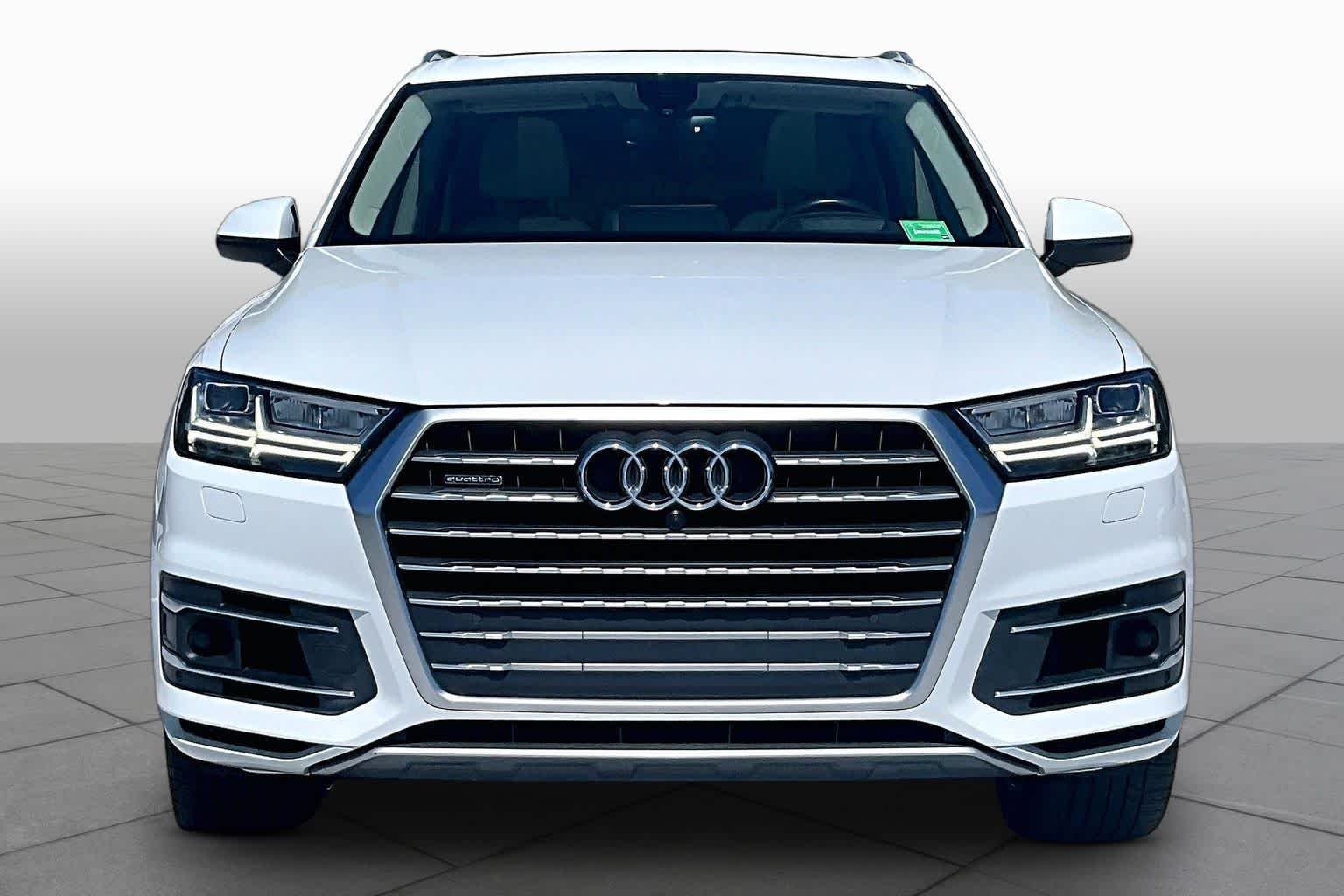 Used 2019 Carrara White Audi Prestige image 4