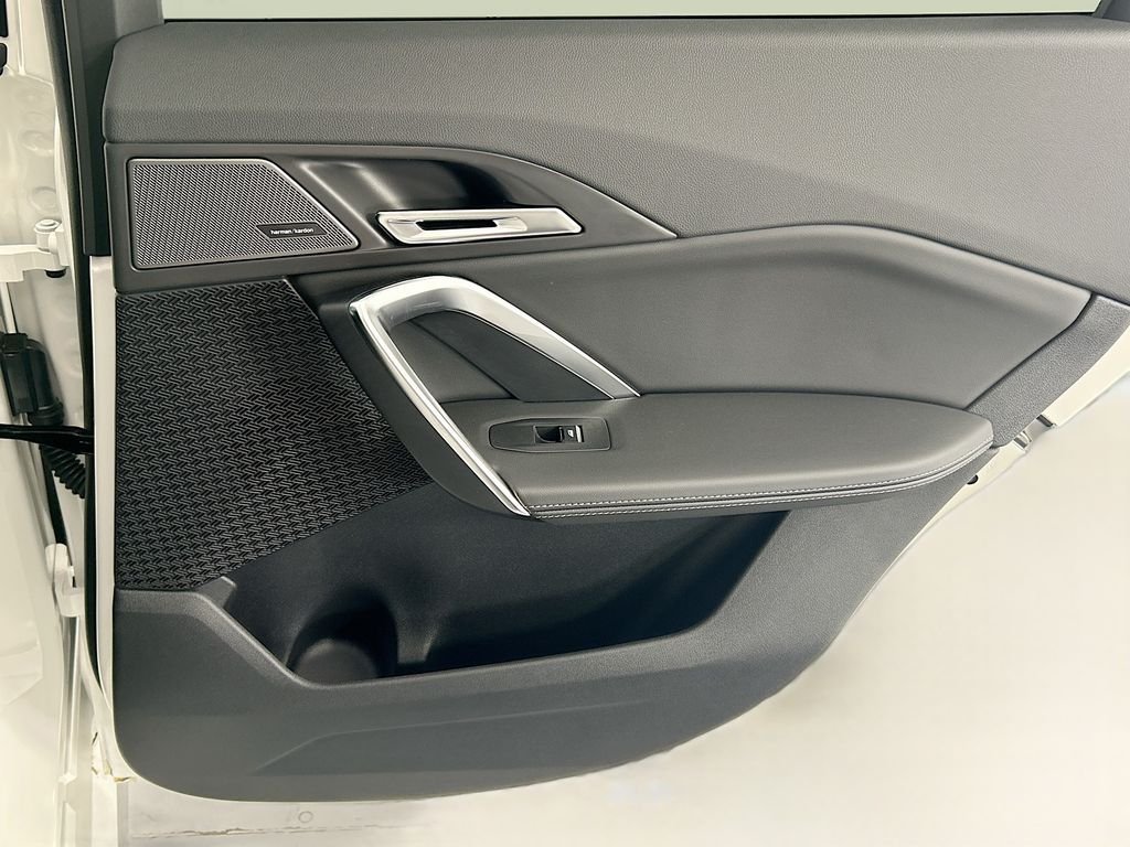 New 2026 Alpine White BMW xDrive28i image 26