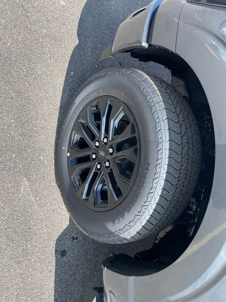 New 2026 Carbonized Gray Metallic Ford Lariat® image 9