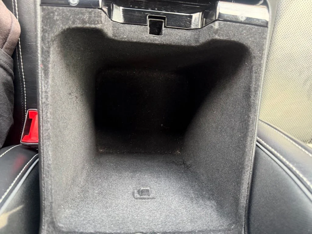 Used 2021 White/off-white Jeep Overland image 27