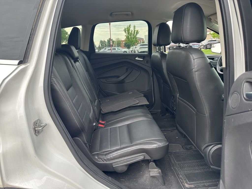 Used 2014 White Ford SE image 12