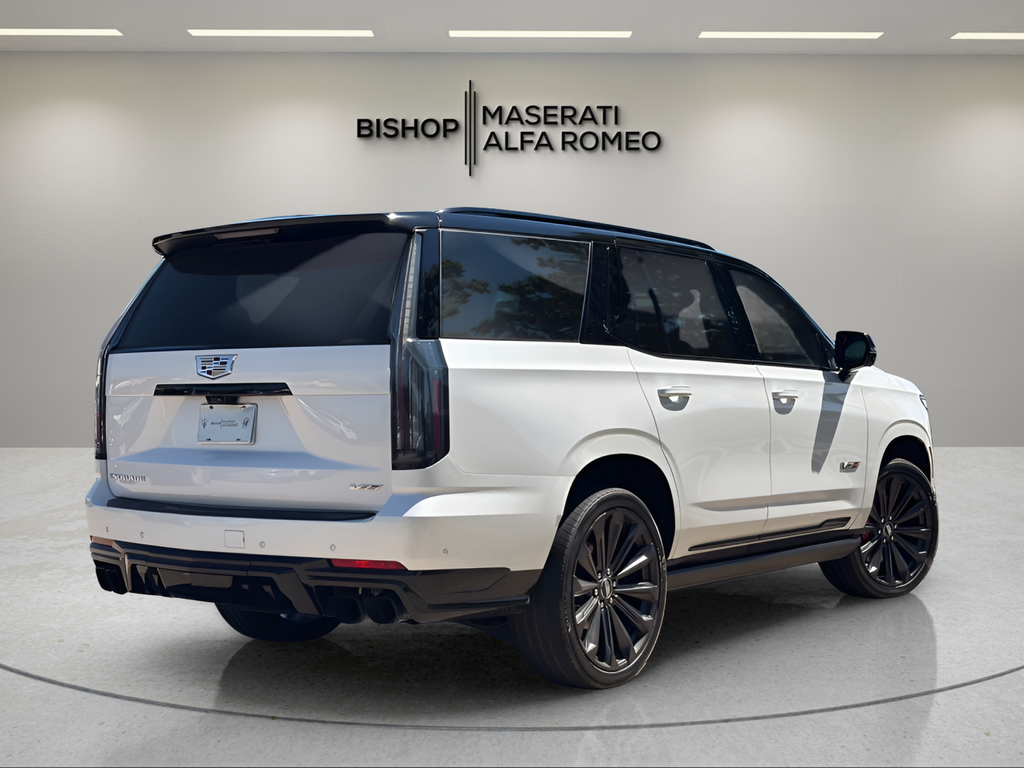 Used 2025 White Cadillac V-Series image 4