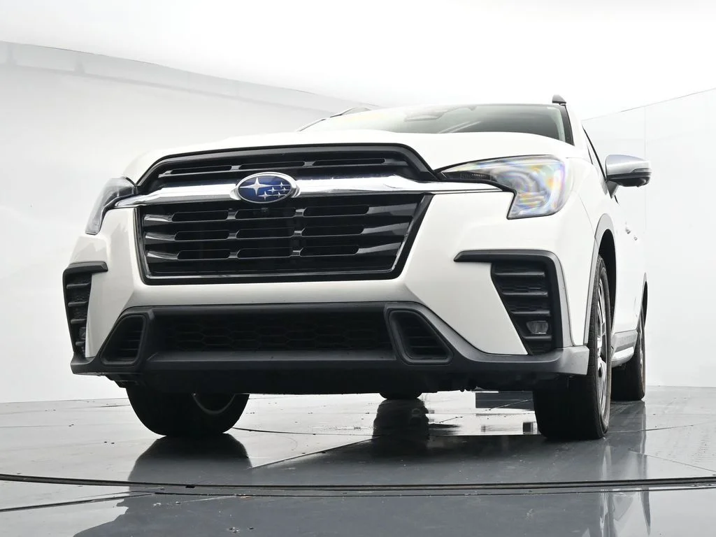 Used 2023 White Subaru Limited image 30