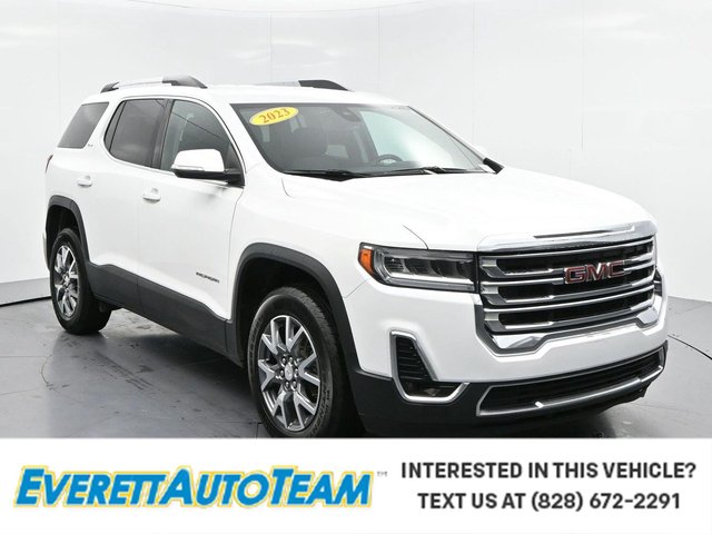2023 GMC Acadia SLT