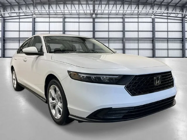 New 2026 Platinum White Pearl Honda LX image 8