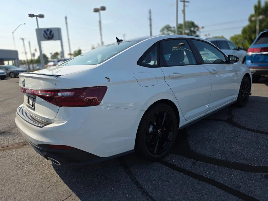 2026 Volkswagen Jetta GLI Autobahn - Photo 7