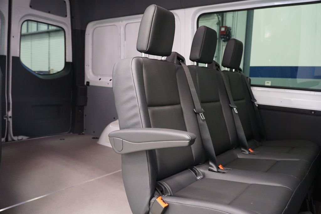 2025 Mercedes-Benz Sprinter Crew Van Base - Photo 11