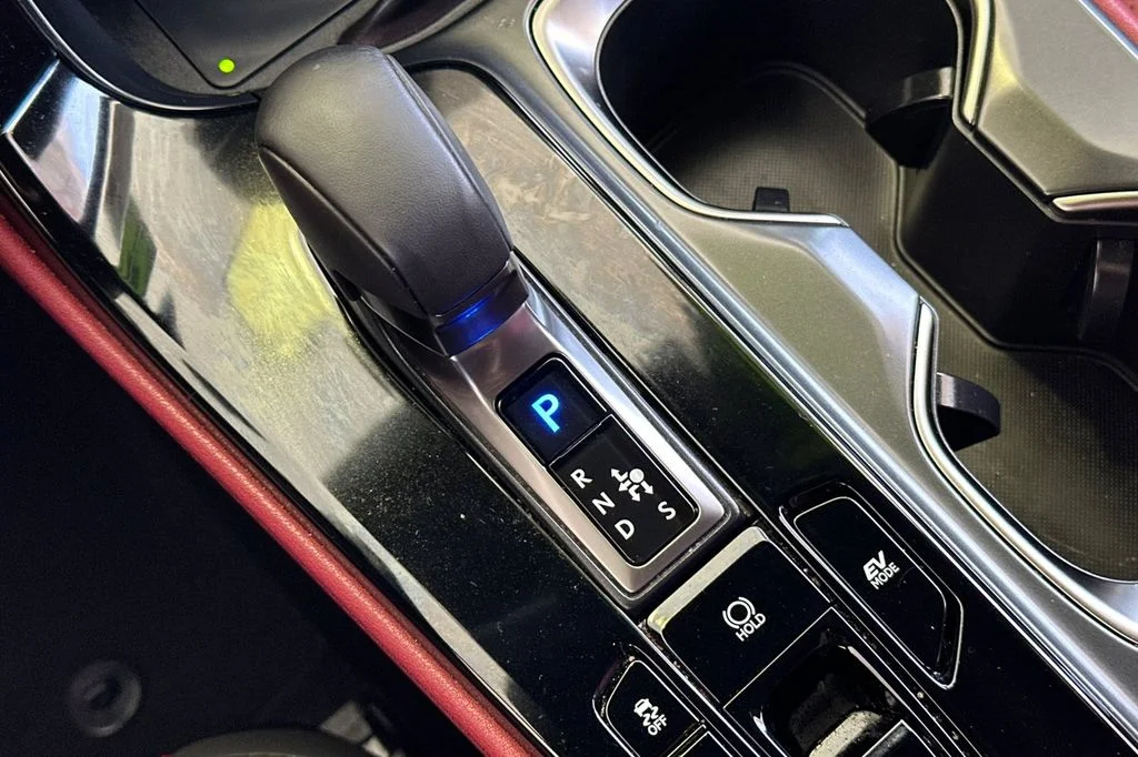 Used 2025 Silver Lexus 350h Premium image 24