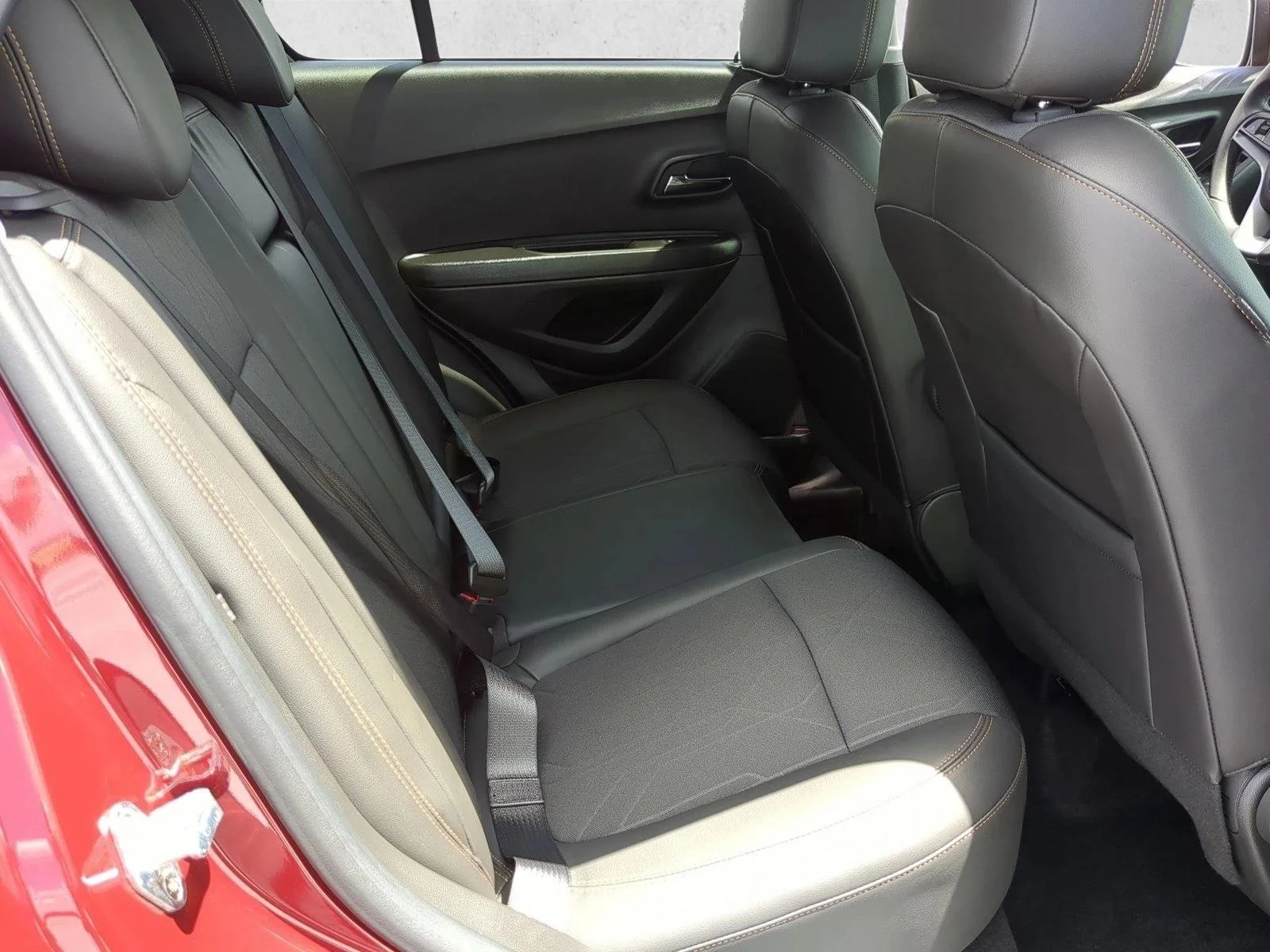 Used 2022 Crimson Metallic Chevrolet LT image 18