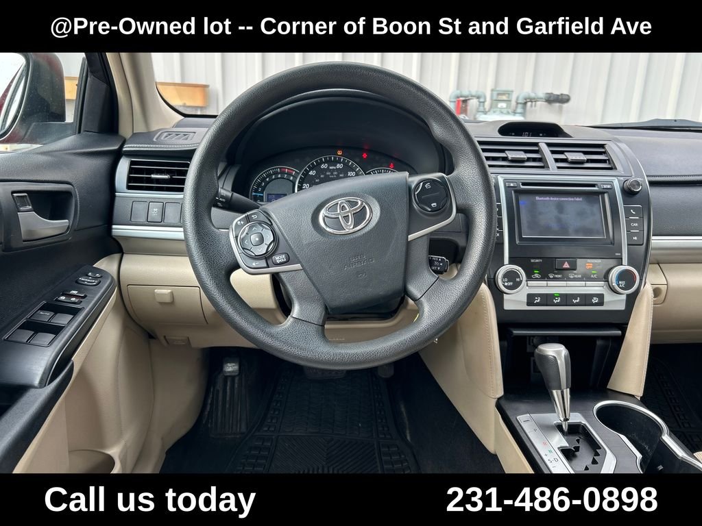 Used 2012 Red Toyota LE image 17