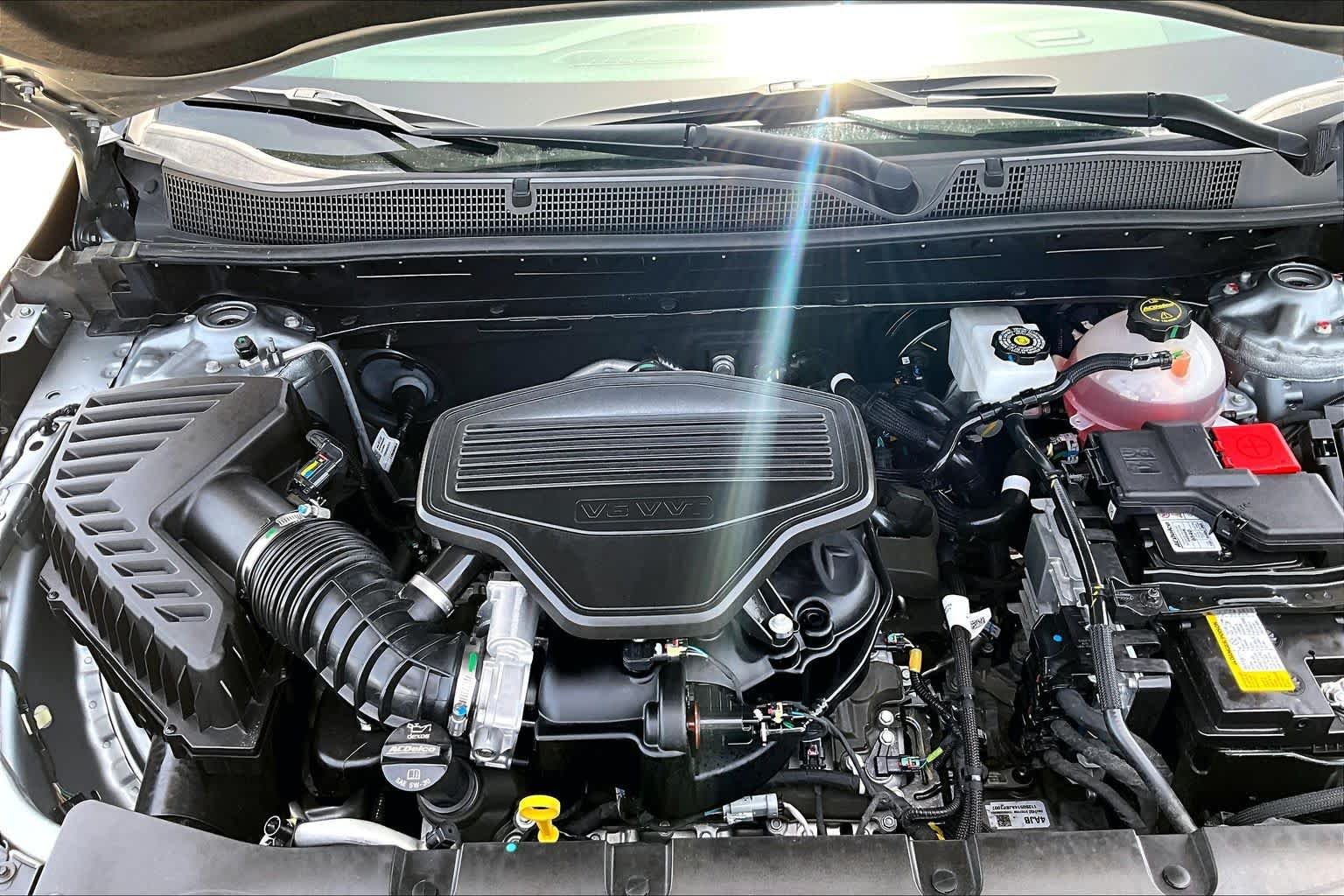Used 2025 Sterling Gray Metallic Chevrolet RS image 32