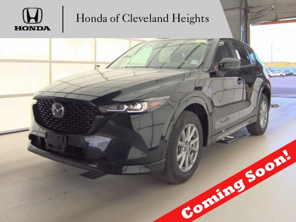 2025 Mazda CX-5 S Preferred package Auto AWD's photo