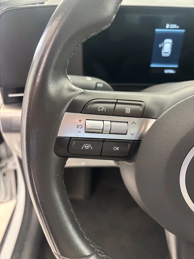 2025 Hyundai Kona SEL - Photo 13