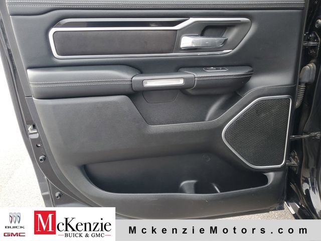 Used 2020 Diamond Black Cry Ram Laramie image 25