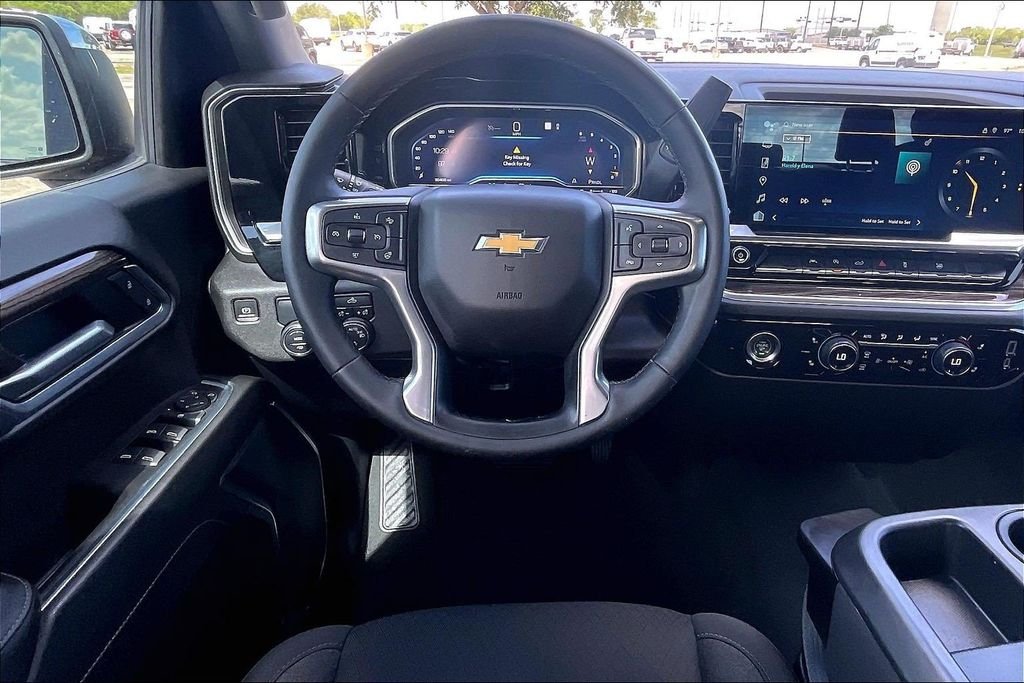 Used 2023 Black Chevrolet LT image 8