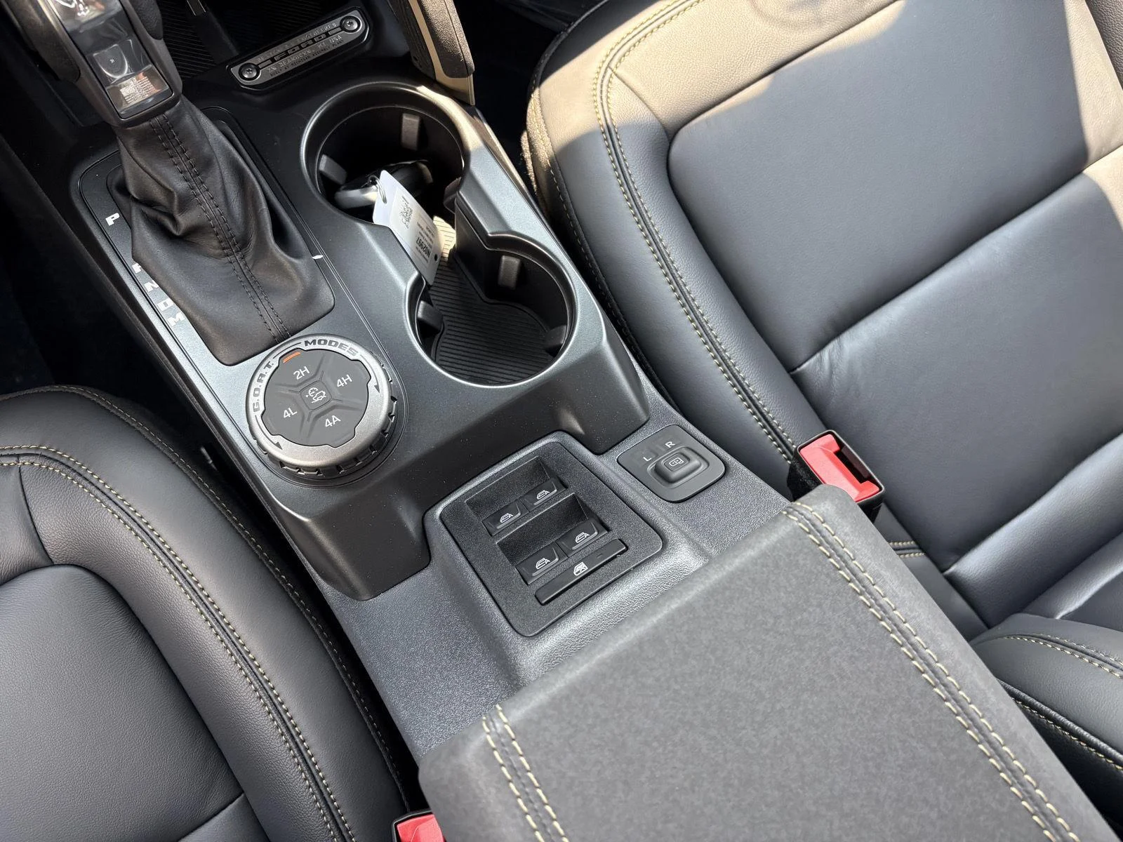 New 2026 Avalanche Gray Ford Badlands® image 15