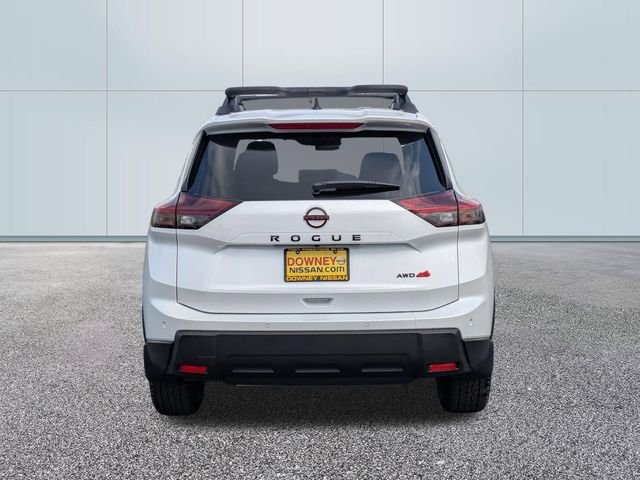 New 2026 Everest White Pearl TriCoat Nissan Rock Creek® image 6
