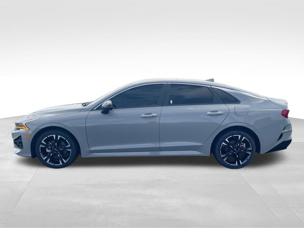 Used 2024 Gray Kia GT-Line image 5