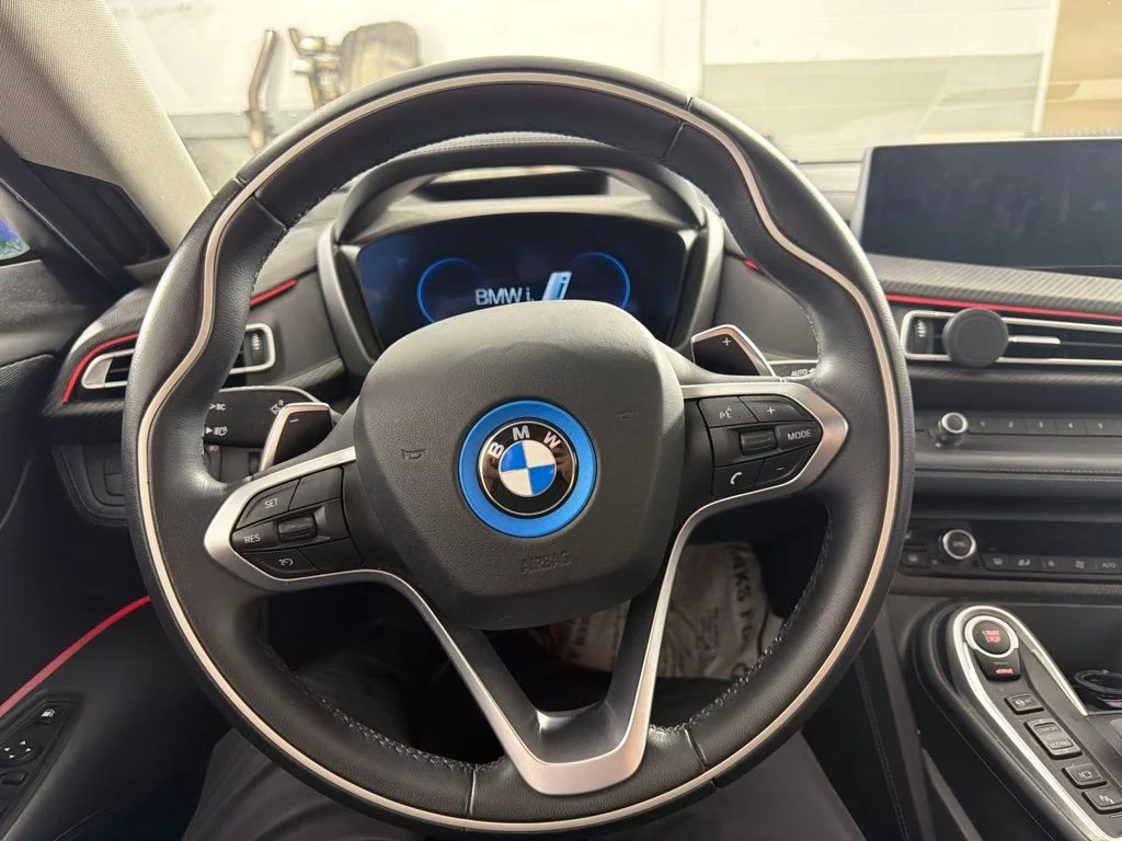Used 2019 White BMW Base image 18