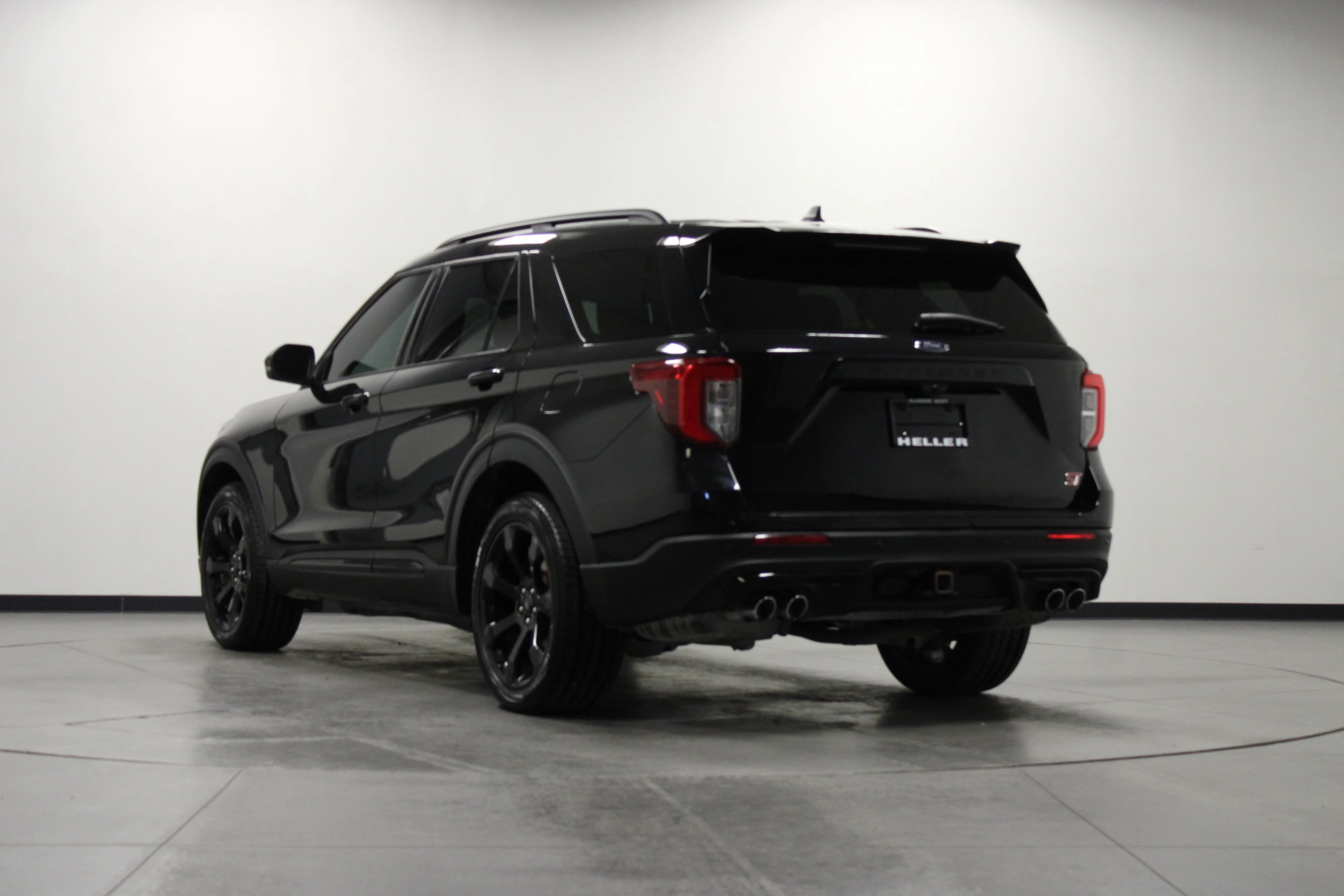 Used 2023 Black Metallic Ford ST image 6
