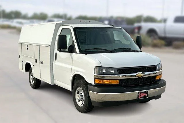 2025 Chevrolet Express 3500 139" WB's photo