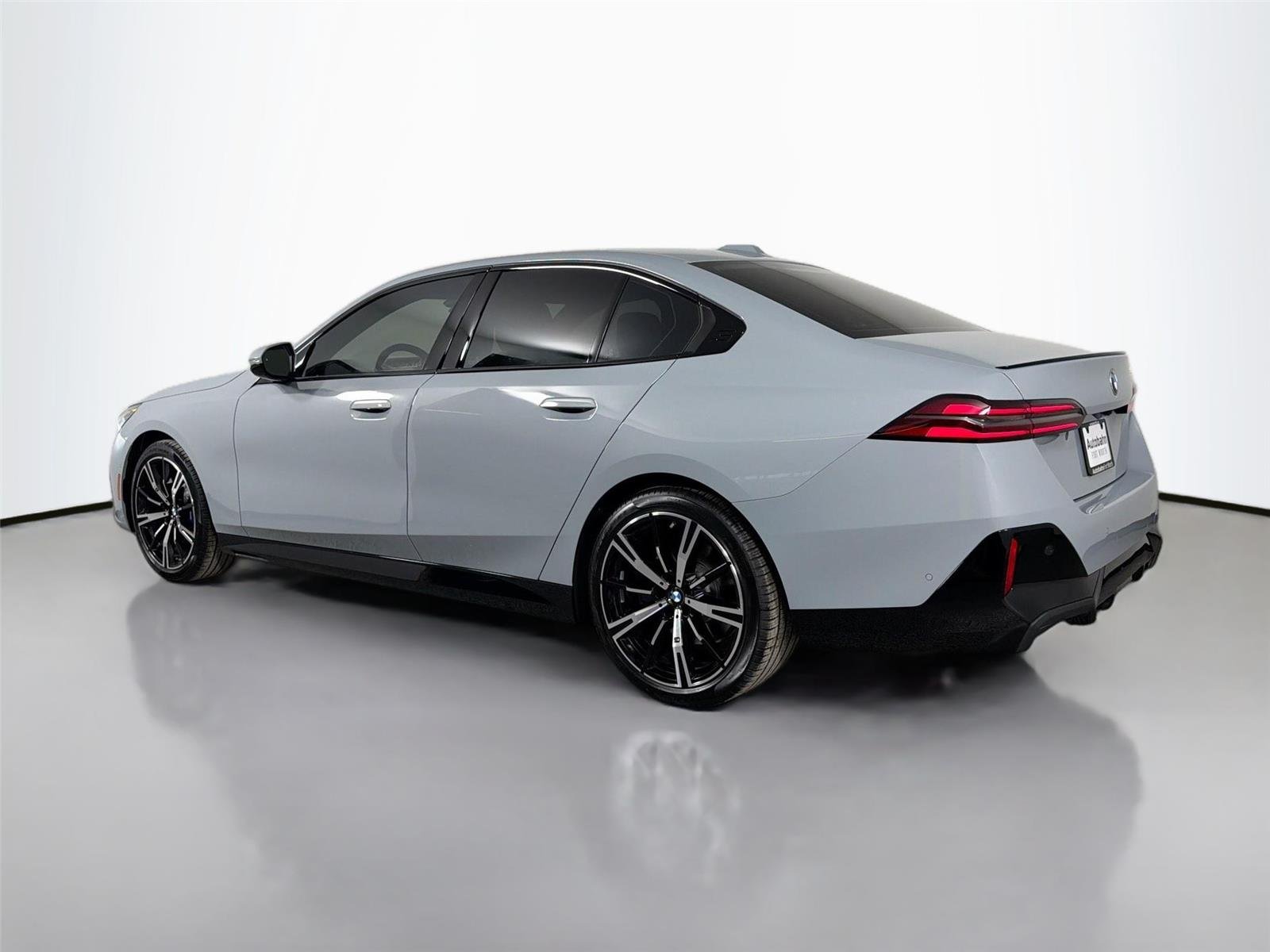 New 2027 Brooklyn Grey Metallic BMW 530i image 13