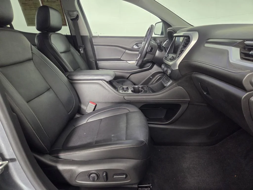 Used 2021 Satin Steel Metallic GMC SLT image 32