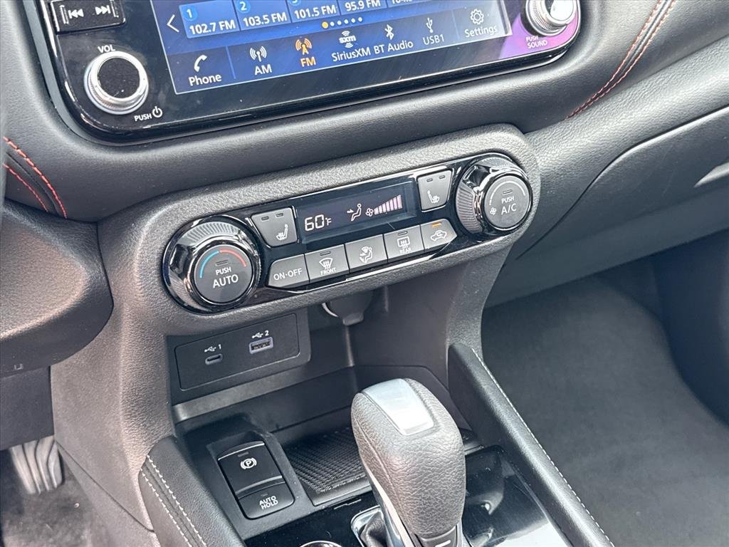 Used 2023 Electric Blue Metallic/Super Black Nissan SR image 21