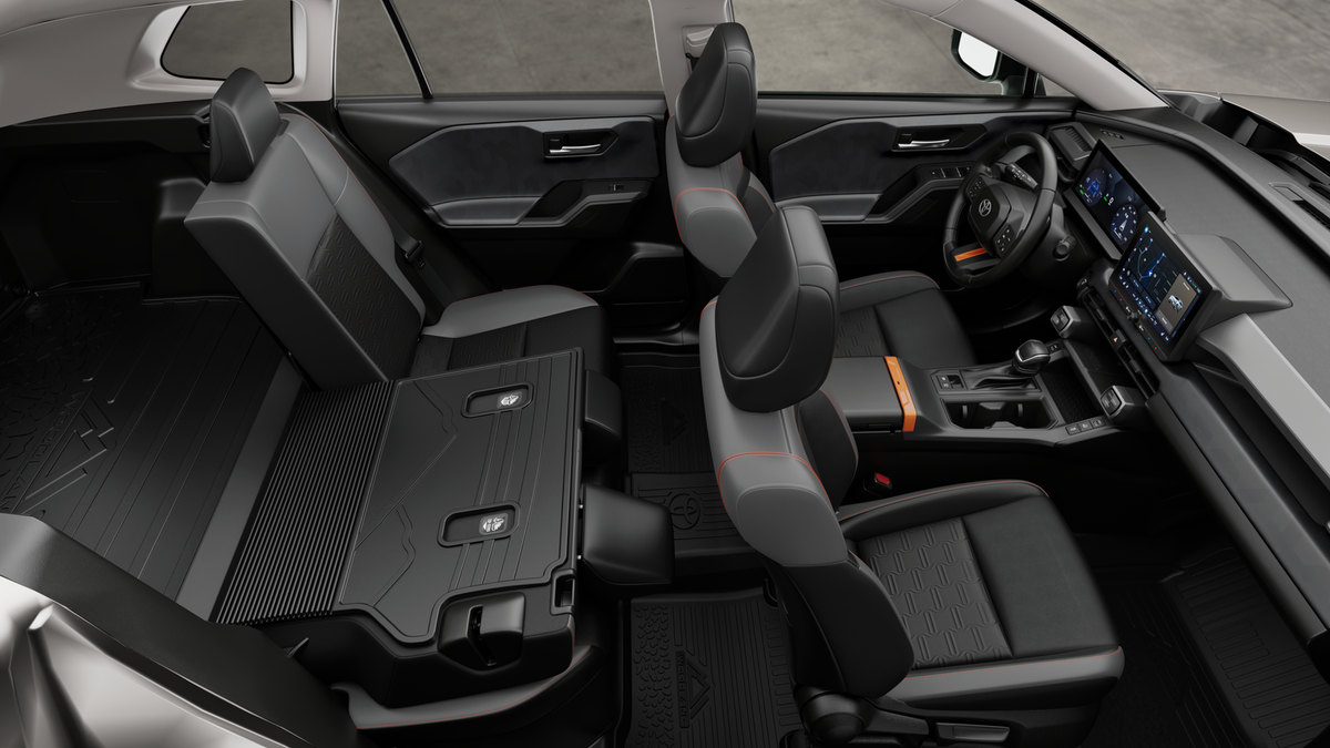 2026 Toyota RAV4 — photo 30