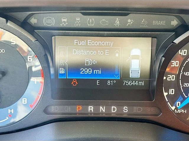 Used 2020 White Ford XLT image 12