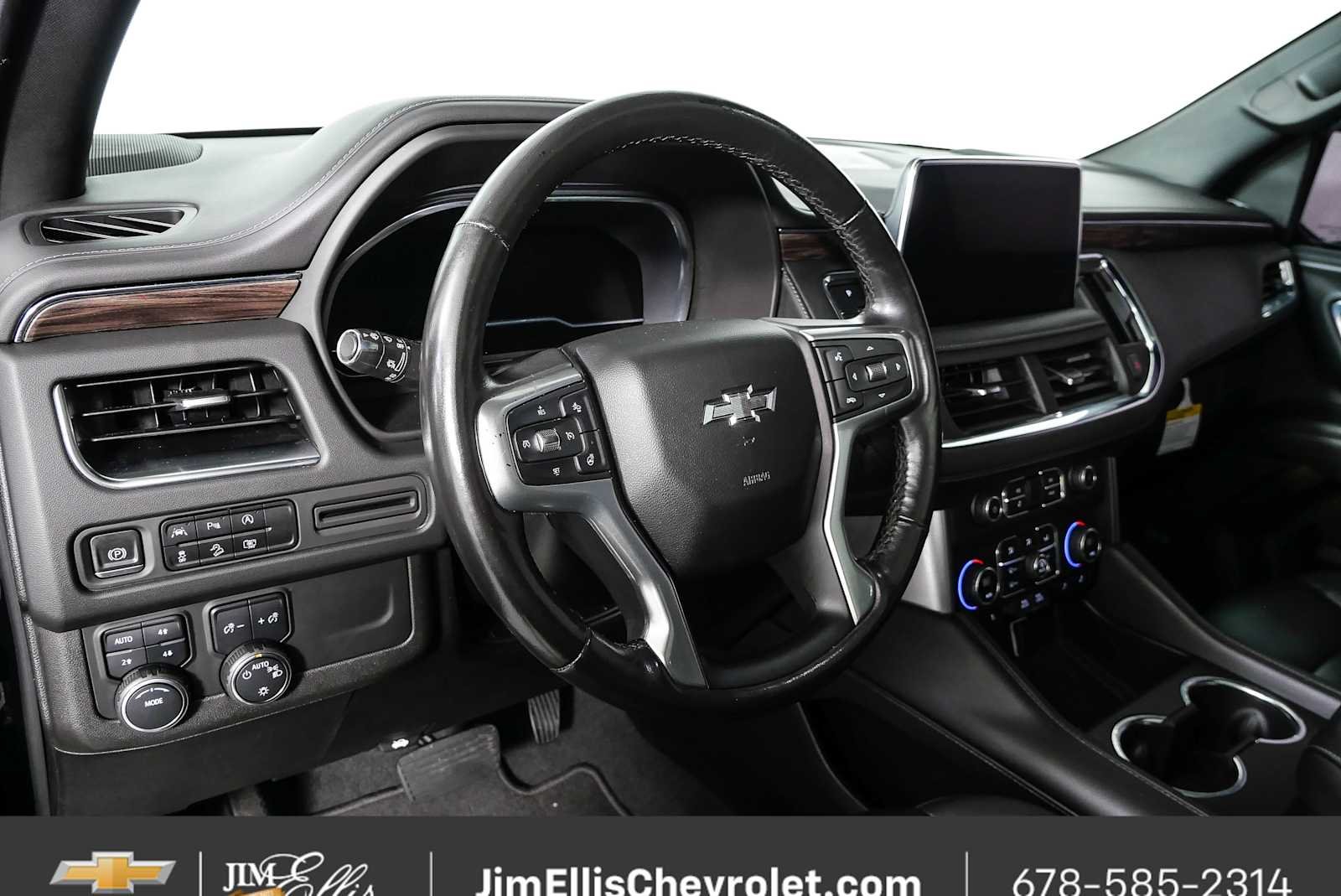 Certified Used 2023 Black Chevrolet Z71 image 4