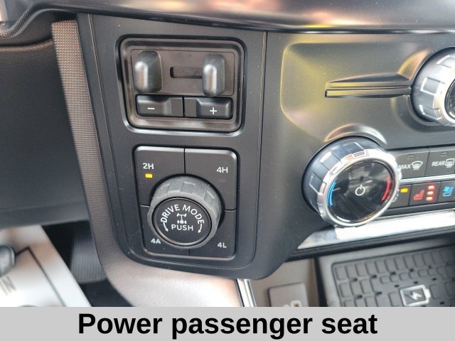 New 2026 Star White Metallic Tri-Coat Ford Platinum® image 48