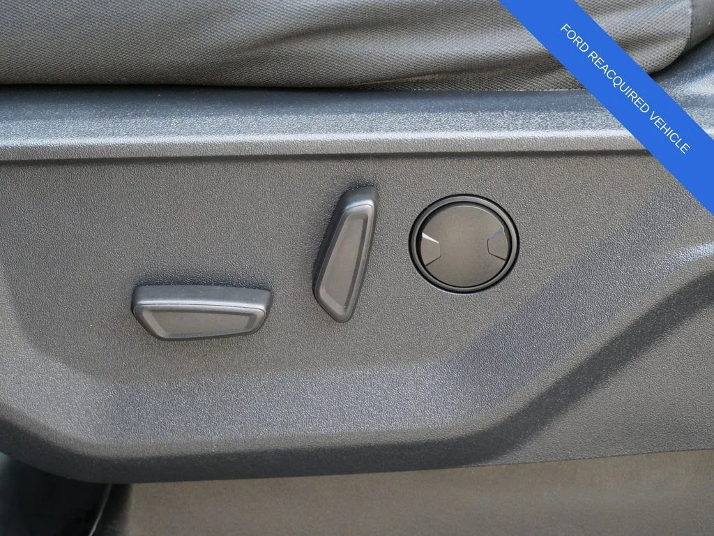 Used 2022 Red Ford XLT image 10