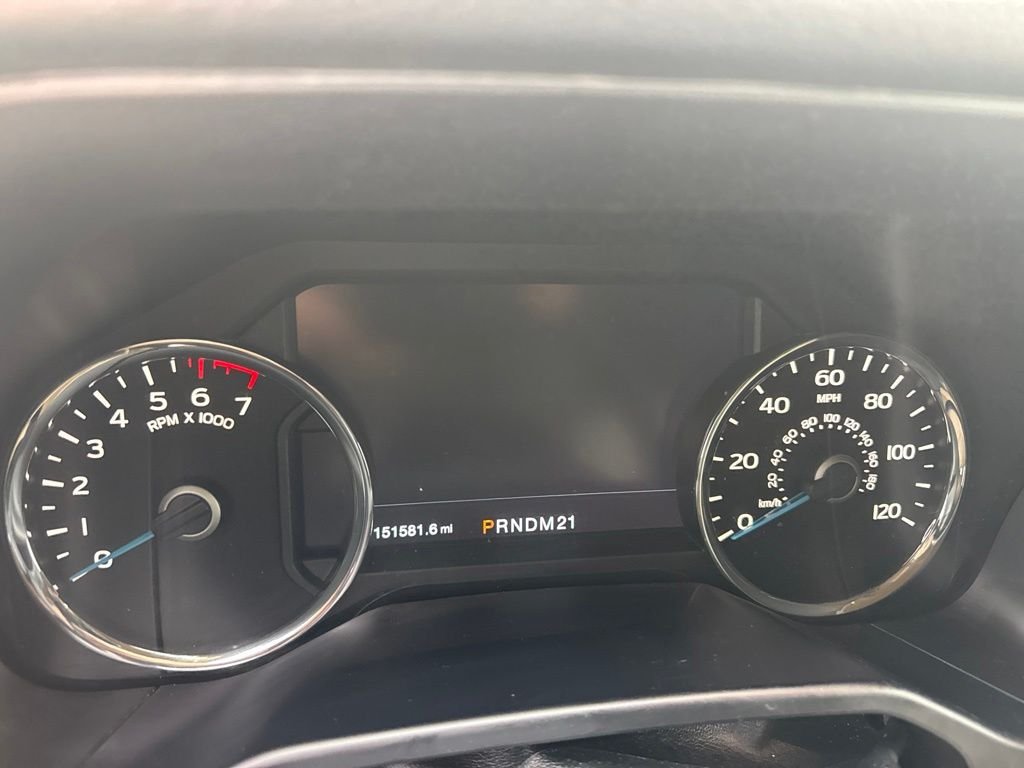 Used 2017 White Ford Lariat image 11