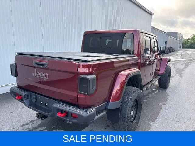 Certified Used 2021 Snazzberry Pearlcoat Jeep Rubicon image 10