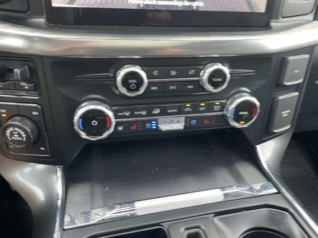 Used 2023 Oxford White Ford Lariat image 24