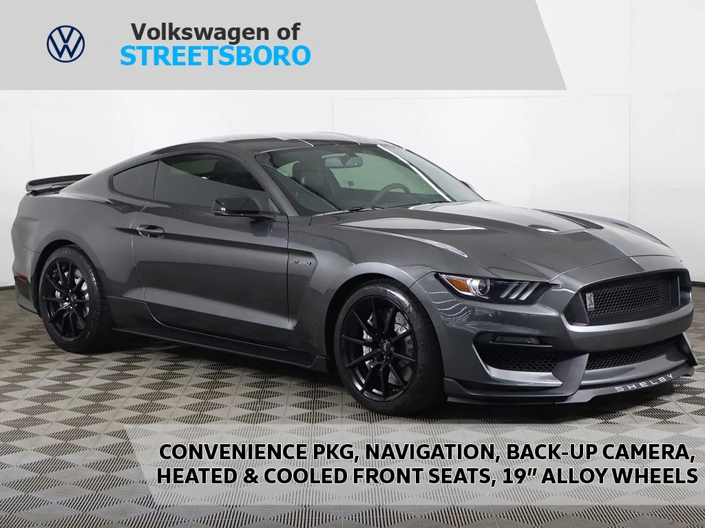 2017 Ford Mustang
