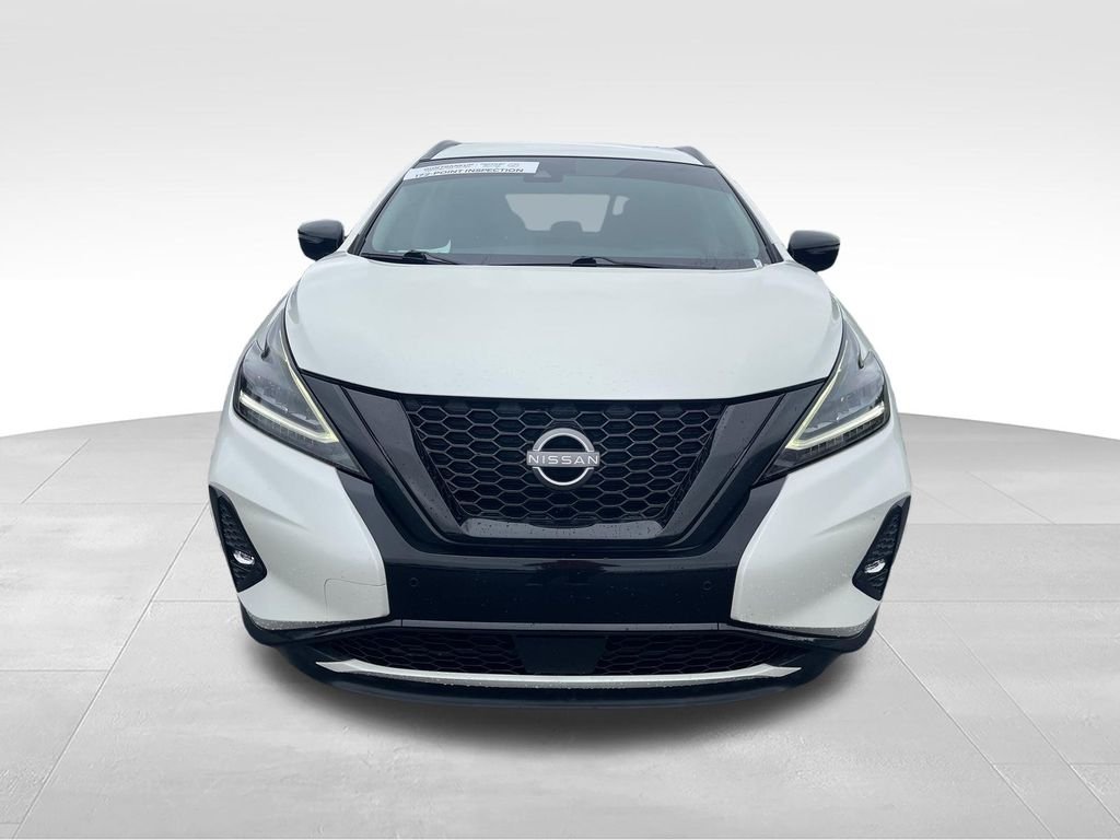 Used 2023 White Nissan SV image 8