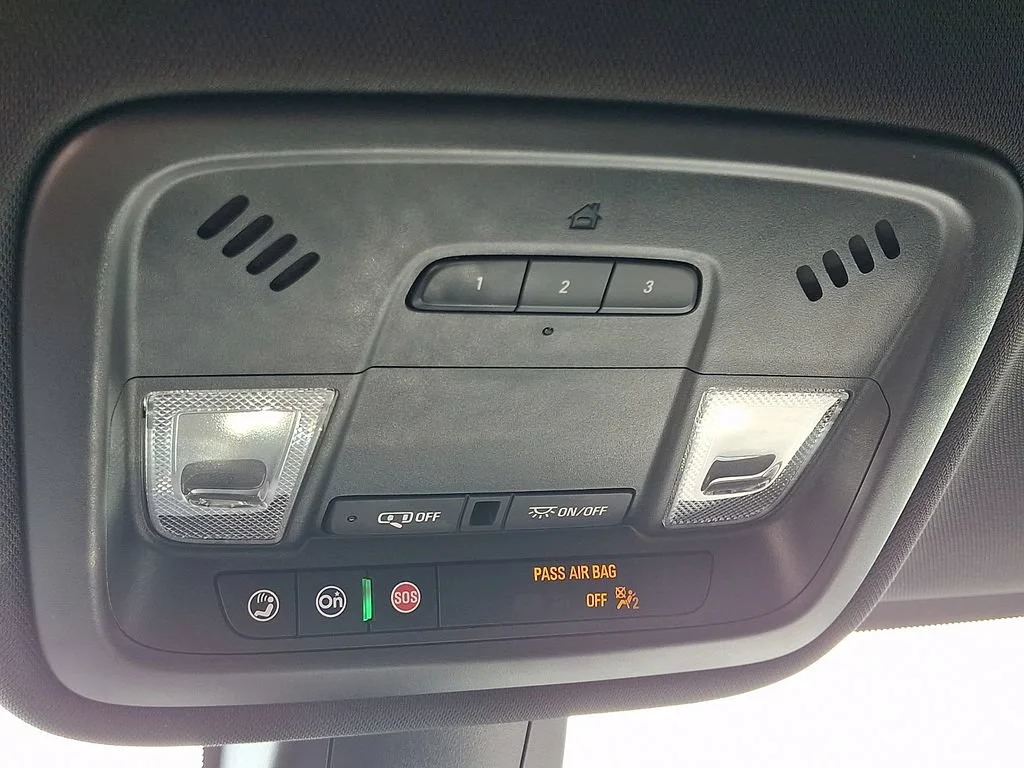 Used 2023 STERLING GRAY METALLIC Chevrolet LT Cloth image 23